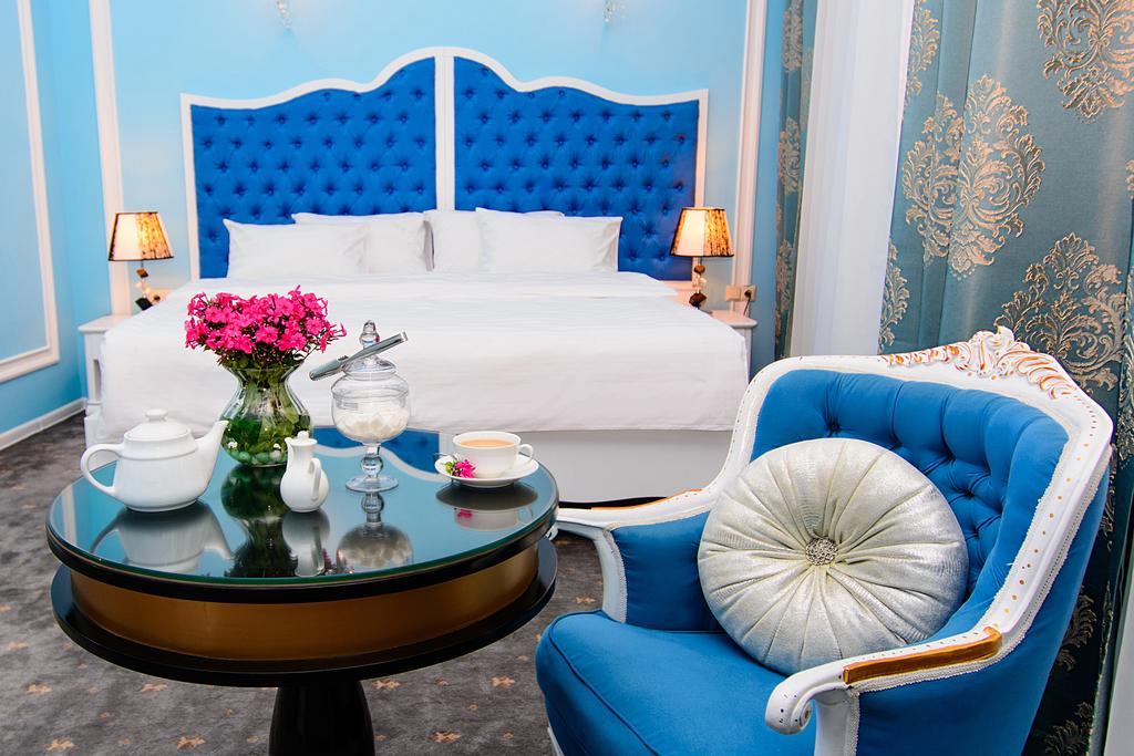 Hotel River Side 5*