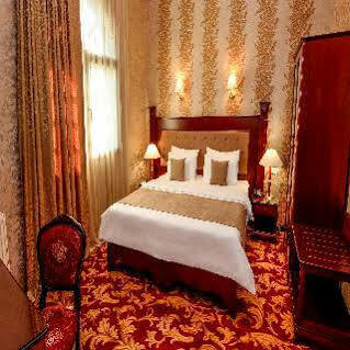 Hotel River Side 5*